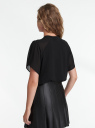 Блузка с короткими рукавами и плиссировкой oodji для женщины (черный), 11414012/35271/2900N