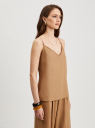 Топ из смесового льна с декором на лямках oodji для Женщины (бежевый), 14901429-1/50930N/3500N