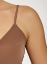 Топ из струящейся ткани на тонких бретелях oodji для женщины (коричневый), 14911016/48728/3701N