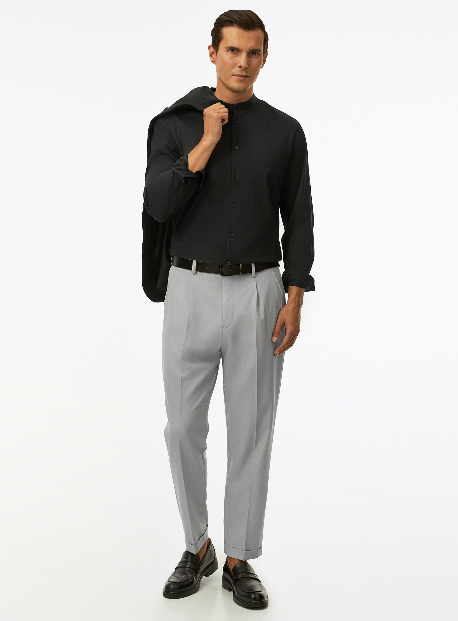 Рубашка приталенная с воротником-стойкой