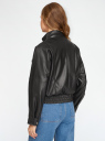 Куртка-бомбер из искусственной кожи oodji для женщины (черный), 18A08002/50427/2900N