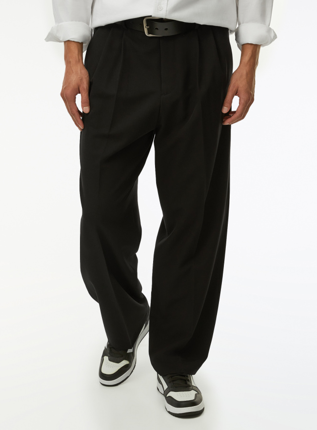 Брюки свободного кроя с эластичным поясом oodji для Мужчины (черный) Брюки свободного кроя с эластичным поясом oodji для Мужчины (черный), 2L240002M-2/18600/2900N