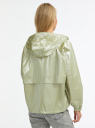Ветровка на молнии с капюшоном oodji для женщины (зеленый), 10307007-2/50961/6000N
