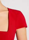 Платье-футляр из плотной ткани с квадратным вырезом oodji для женщины (красный), 21902065/31291/4500N