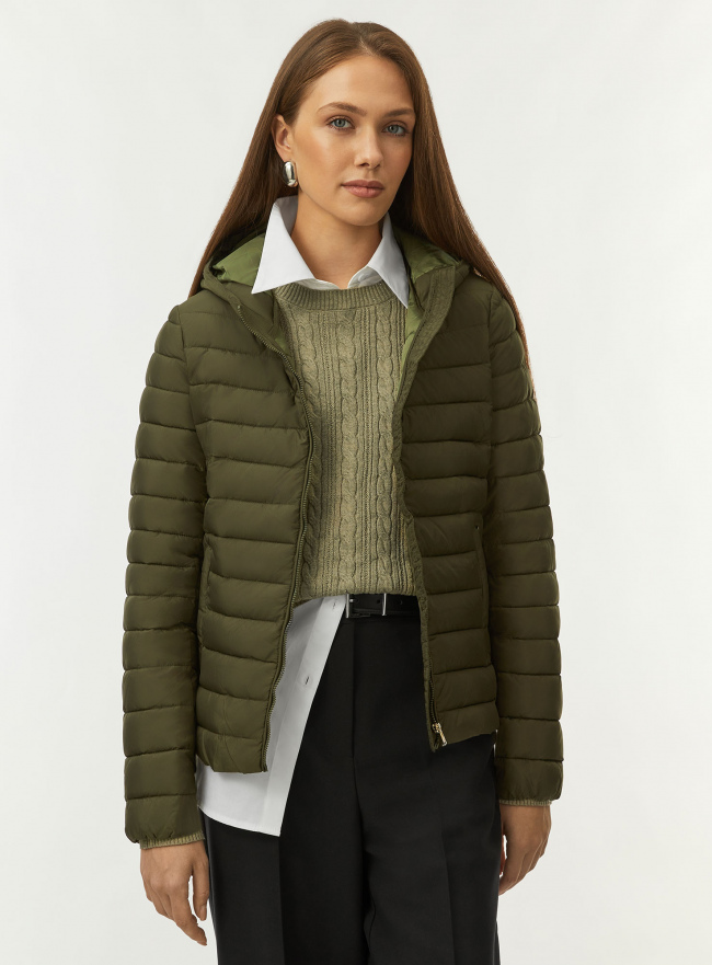Куртка стеганая с капюшоном oodji для Женщины (зеленый) Куртка стеганая с капюшоном oodji для Женщины (зеленый), 18303016/50223/6801N