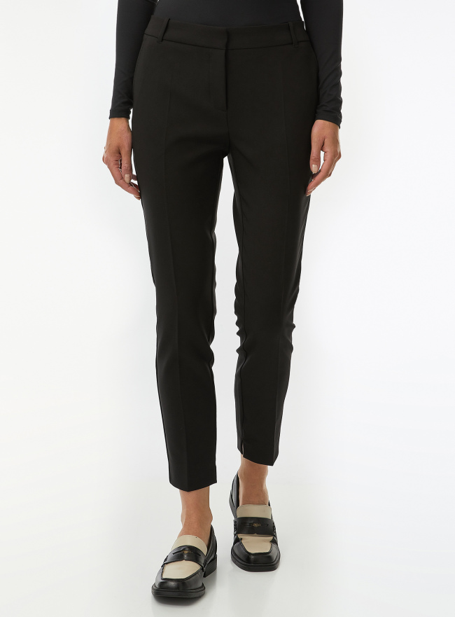 Брюки базовые со стрелками oodji для Женщины (черный) Брюки базовые со стрелками oodji для Женщины (черный), 21701090B/42250/2900N